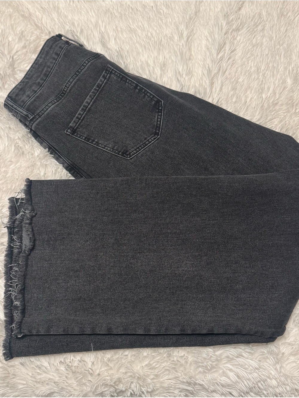 New York & Company High-Rise Wide Leg Jeans in Washed Black - Picture 6 of 8